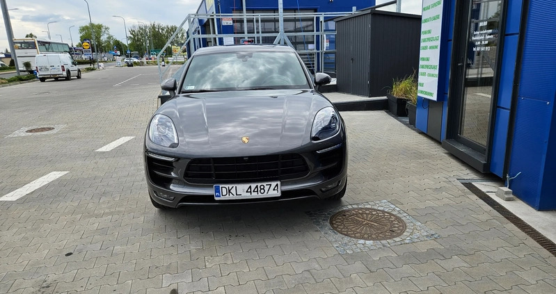 Porsche Macan cena 185000 przebieg: 132200, rok produkcji 2017 z Wodzisław Śląski małe 67